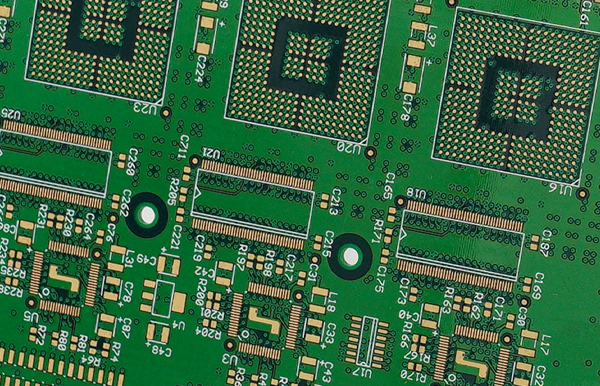 ​Jak dodać druk jedwabiu do urządzeń SMT w projektowaniu PCB?